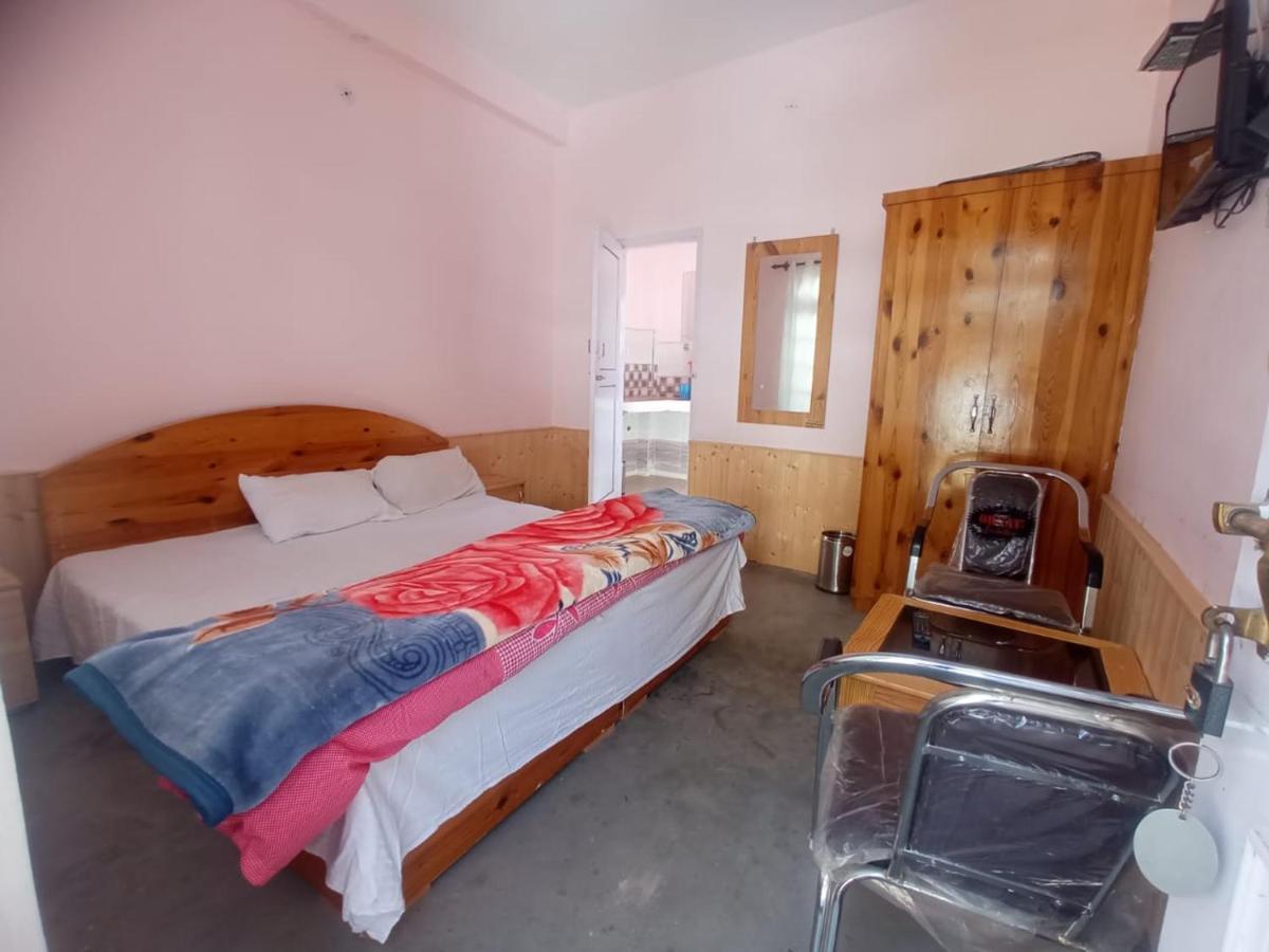Snow Oak Guest House Касоль Экстерьер фото